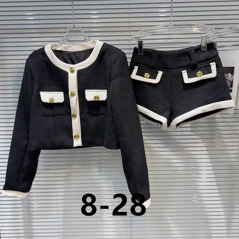 Chanel S-XL  (209)